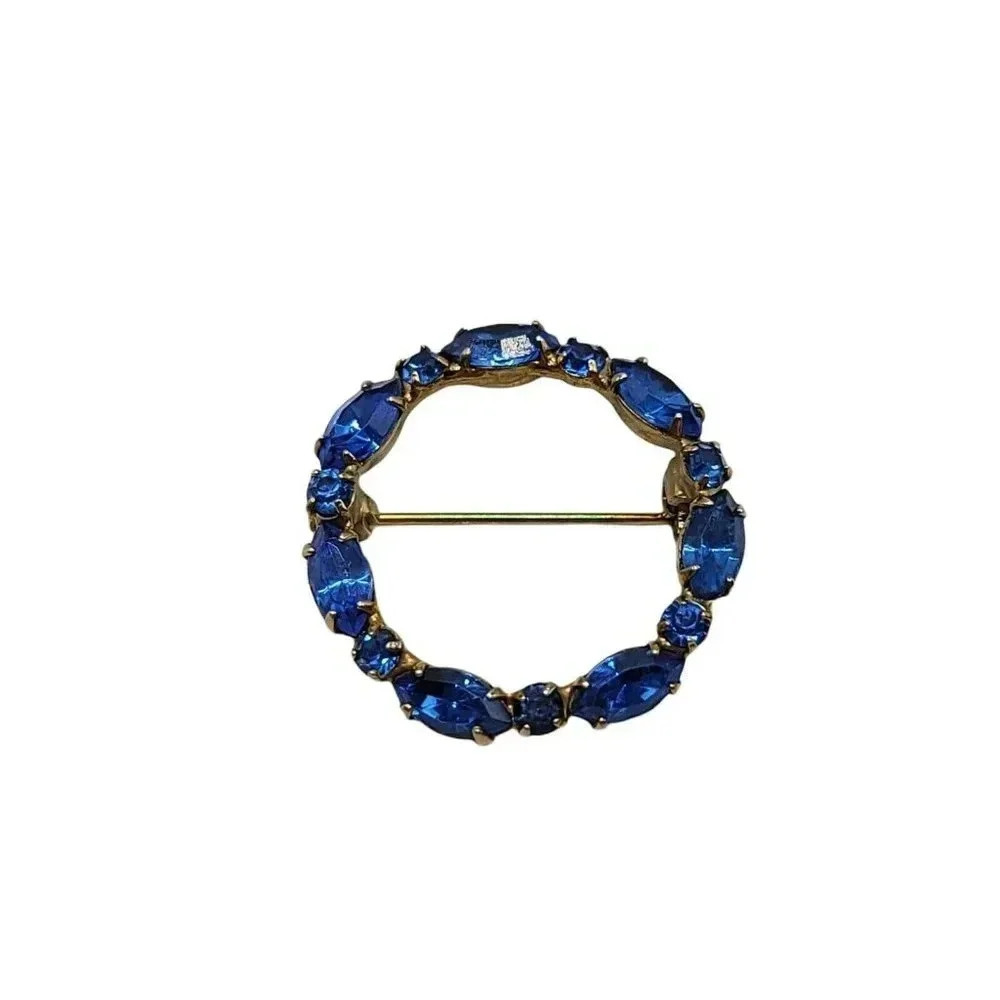 Blue Glass Rhinestone Wreath Circle Gold Tone Vintage Pin